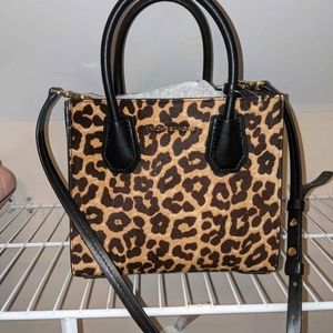 Michael Kors Medium Messenger Bag